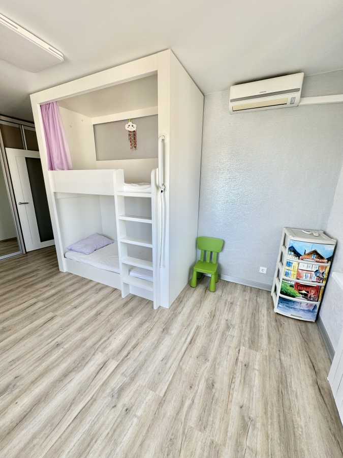 Продаж 2-кімнатної квартири 63 м², Єлизавети Чавдар вул., 22