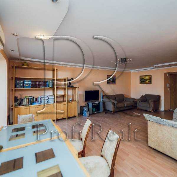 Продажа 3-комнатной квартиры 81 м², Княжий Затон ул., 14В