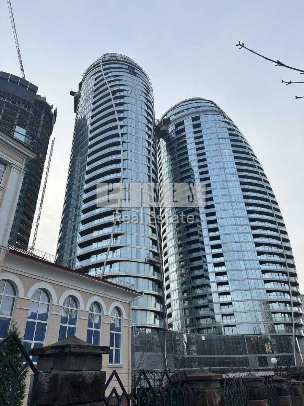 Продажа 2-комнатной квартиры 83 м², Патріса Лумумби, 12