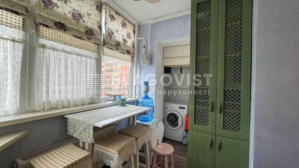 Аренда 1-комнатной квартиры 50 м², Мира ул., 50