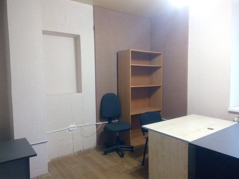 Продаж приміщення вільного призначення 82 м², Верховинна вул.