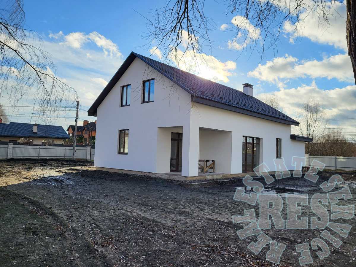 Продаж будинку 225 м², Розкішна