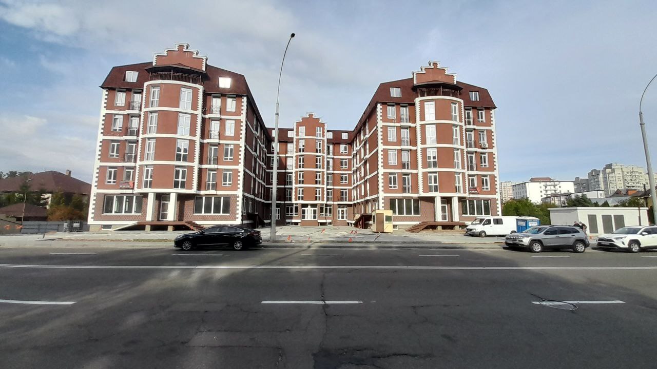 Продажа офиса 34.6 м², Дмитрия Луценко ул., 2б