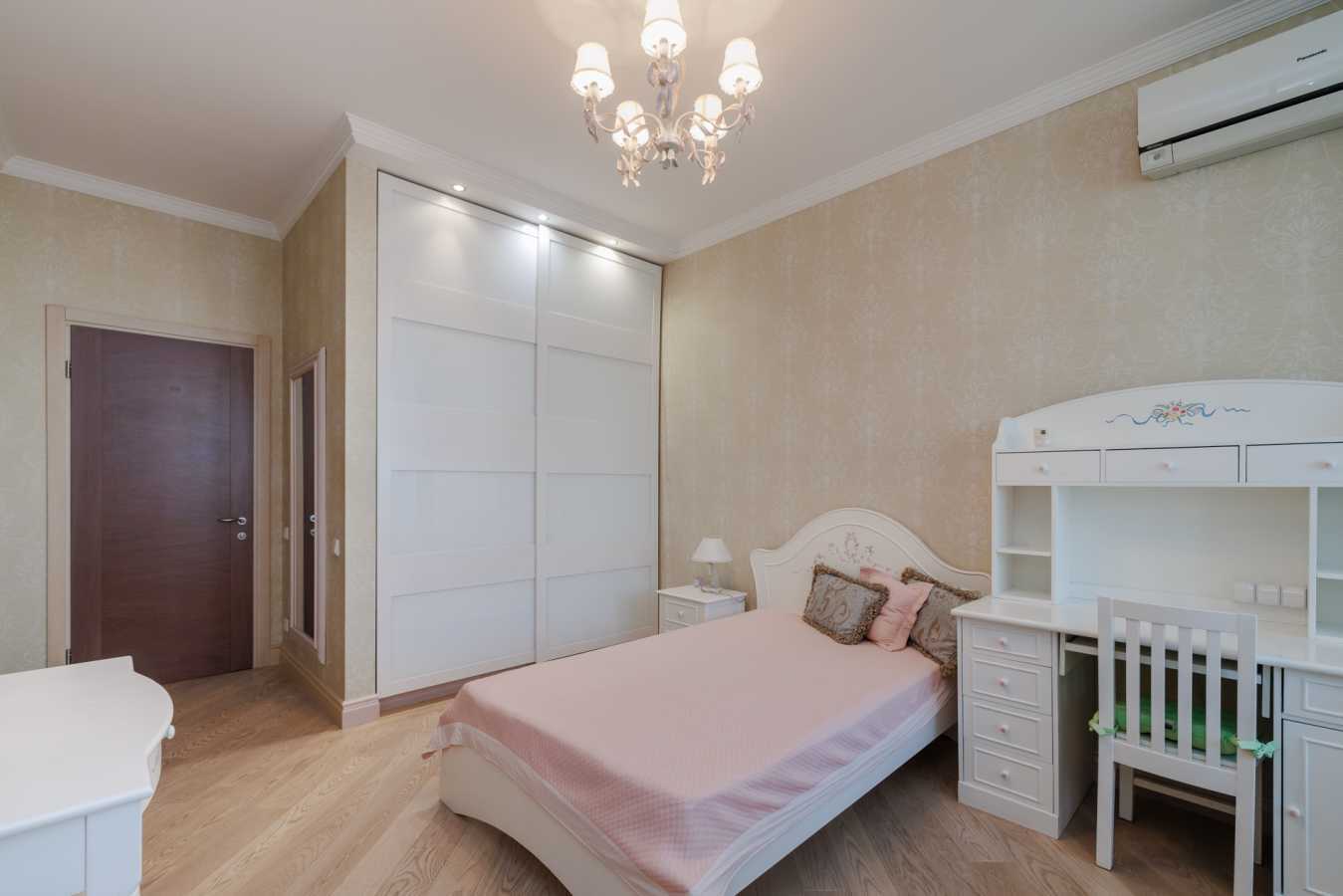 Оренда 3-кімнатної квартири 125 м², Євгена Коновальця вул., 36В