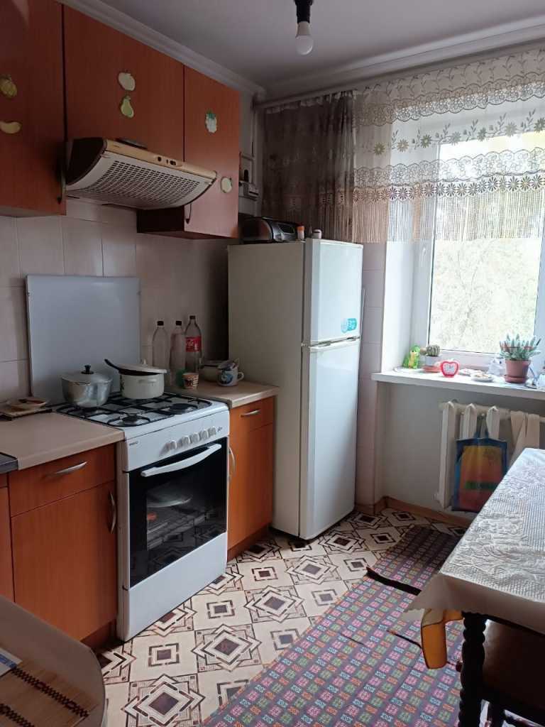 Продаж 2-кімнатної квартири 57 м², Михайлівська вул.