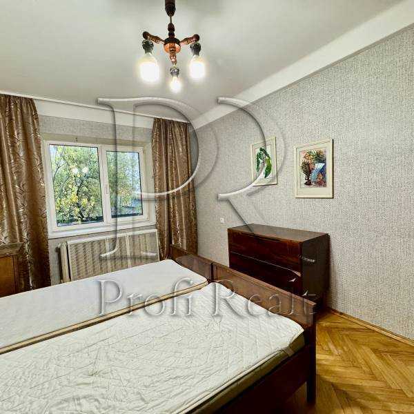 Продажа 3-комнатной квартиры 62 м², Плеханова ул., 4А