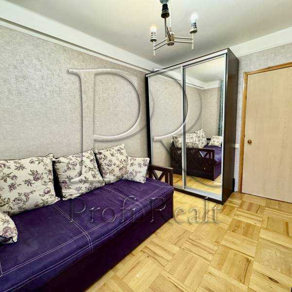 Продажа 3-комнатной квартиры 62 м², Плеханова ул., 4А