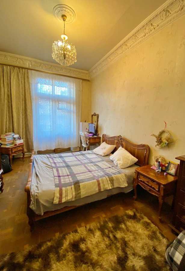 Продаж 2-кімнатної квартири 63 м², Карантинная вул., 14