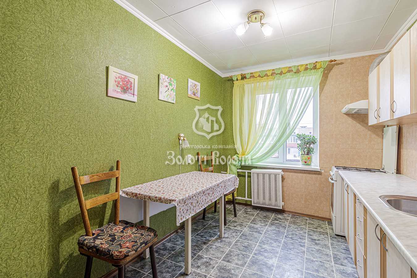 Продаж 3-кімнатної квартири 71 м², Вуликова вул., Харківське шосе, 55