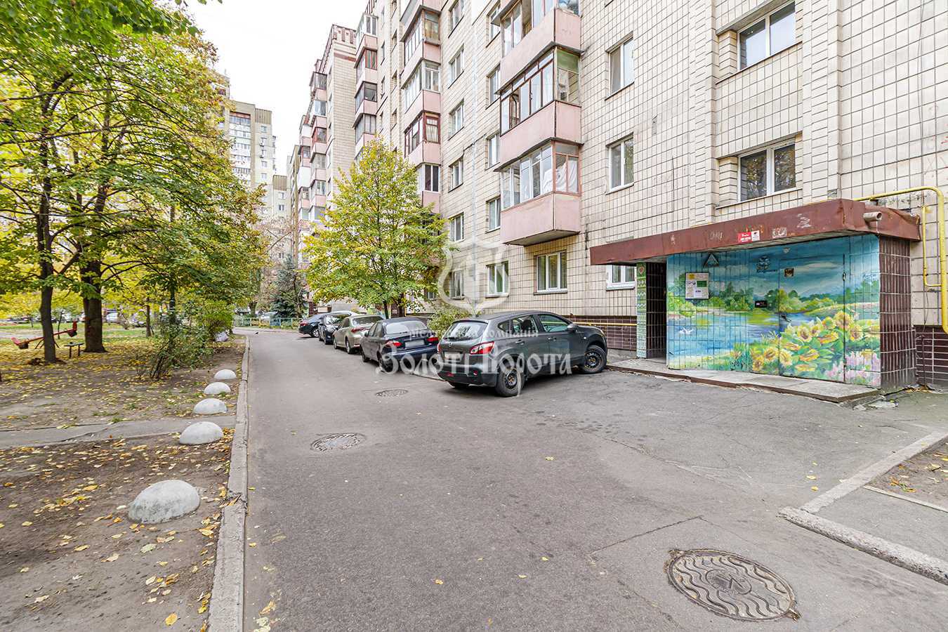 Продаж 3-кімнатної квартири 71 м², Вуликова вул., Харківське шосе, 55