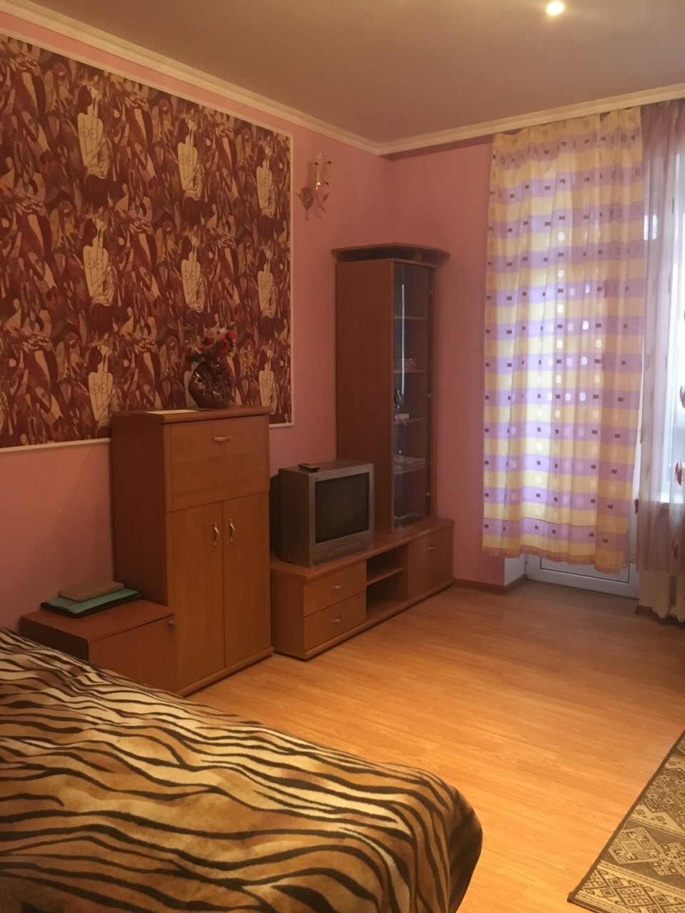 Продажа 2-комнатной квартиры 57 м², Владимира Антоновича ул.