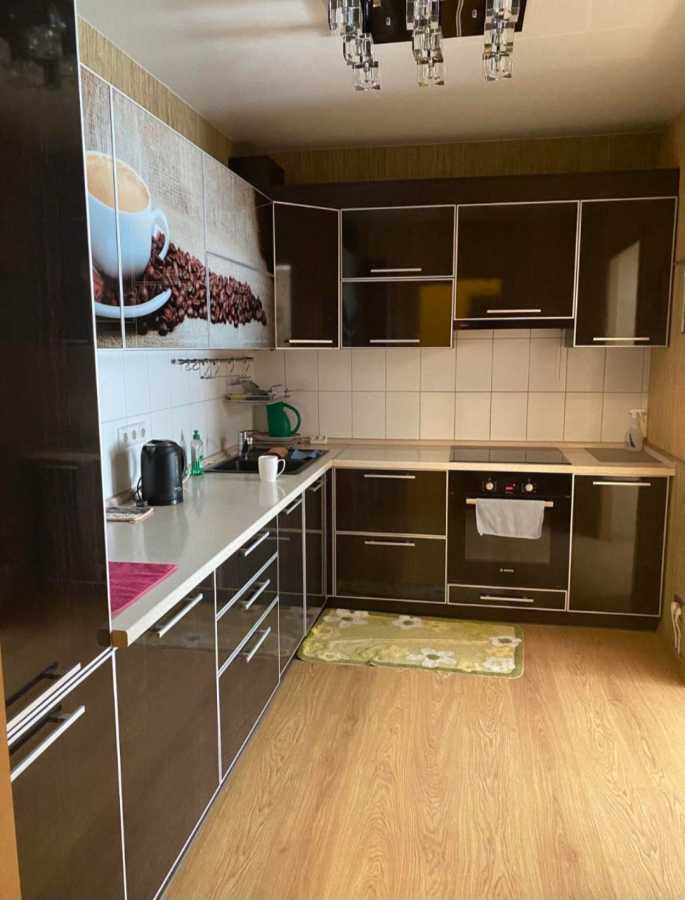 Аренда 3-комнатной квартиры 81 м², Владимира Маяковского просп., 79