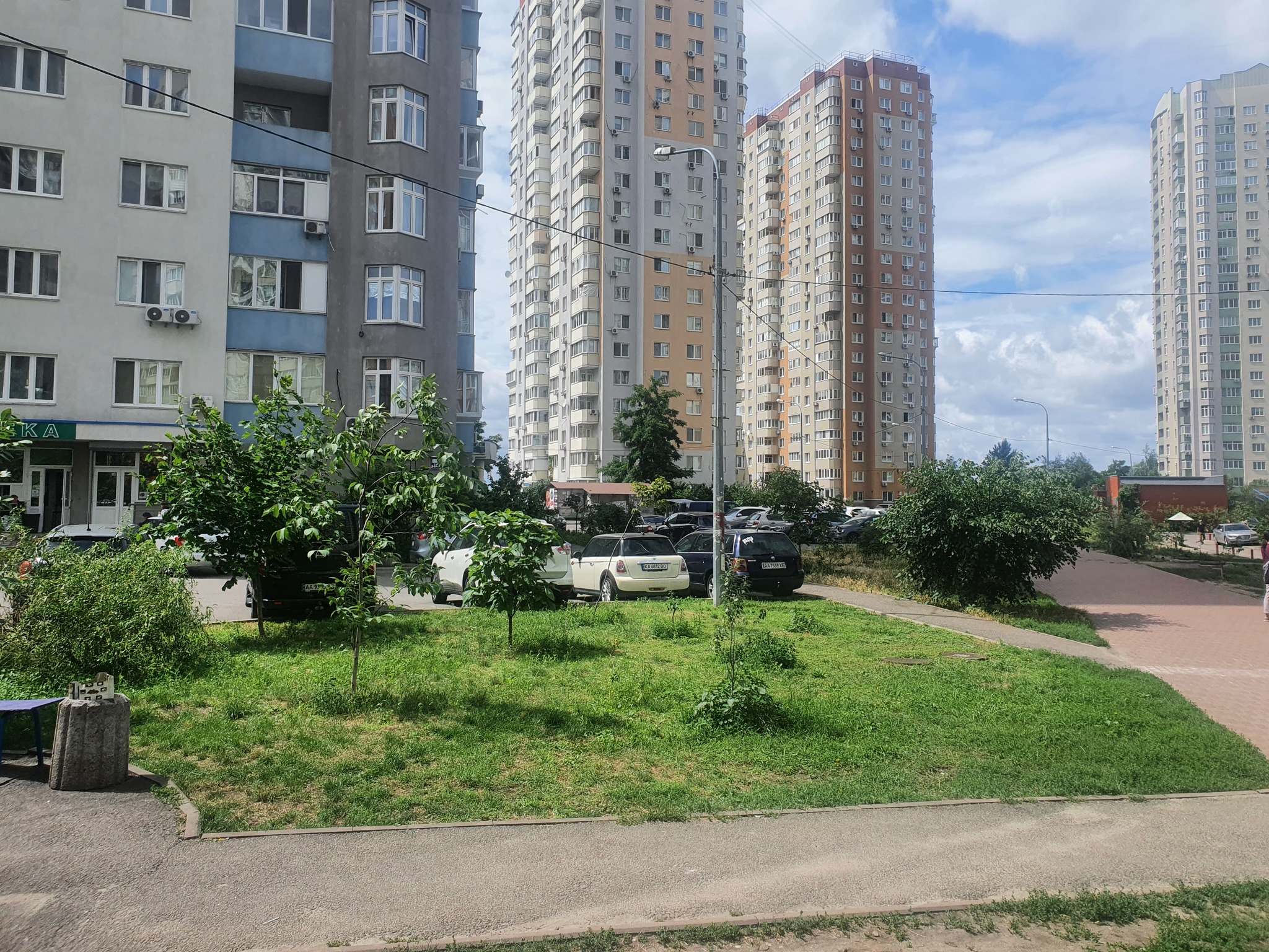 Аренда 2-комнатной квартиры 62 м², Николая Лаврухина ул., 12