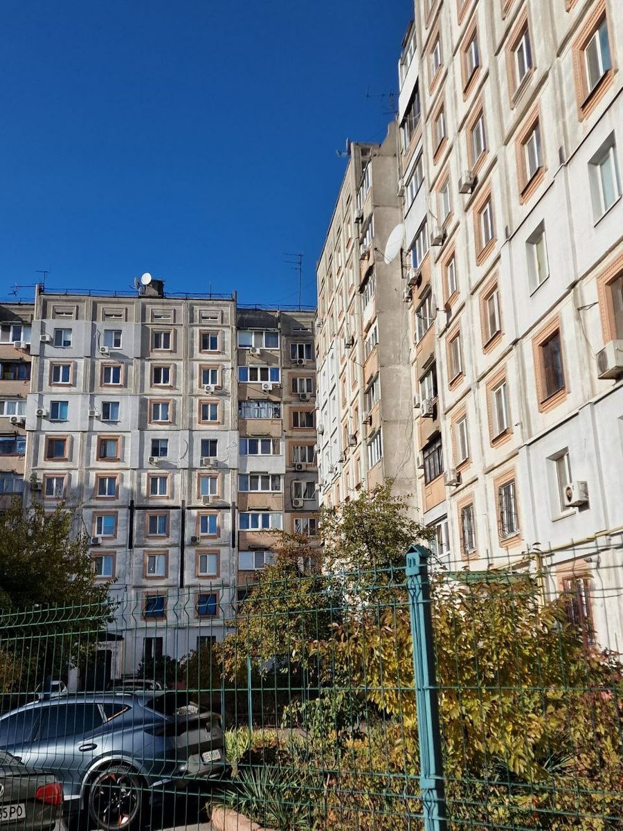 Продажа 3-комнатной квартиры 76 м², Дарницкая ул., 9