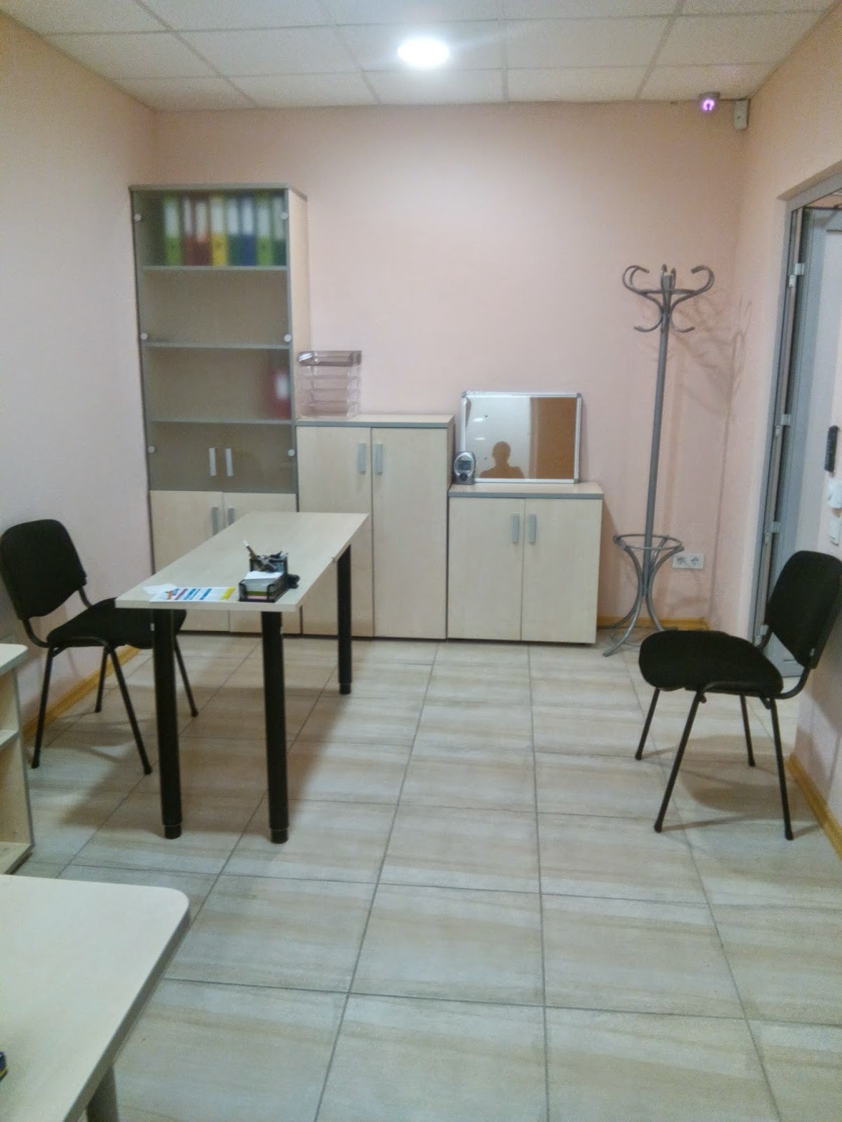 Бомбосховище-офіс 160 м² біля метро Лук’янівська — ідеально для ІТ