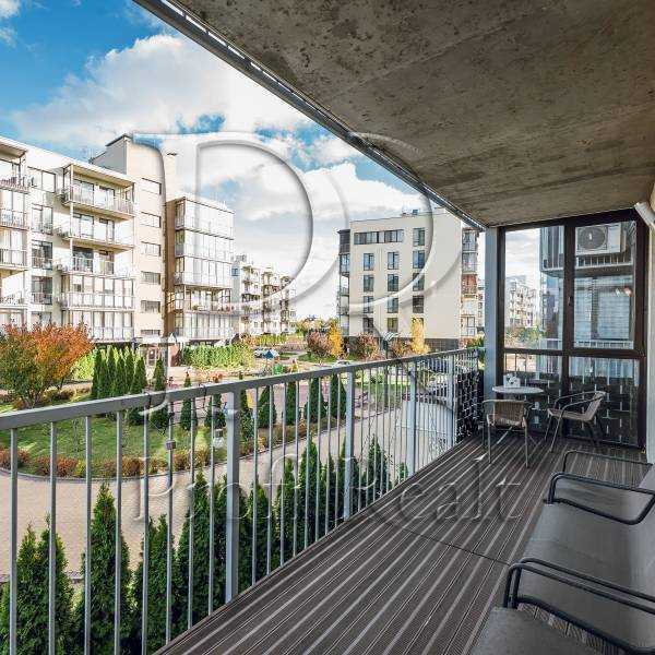 Продажа 2-комнатной квартиры 57 м², Сергея Данченко ул., 12