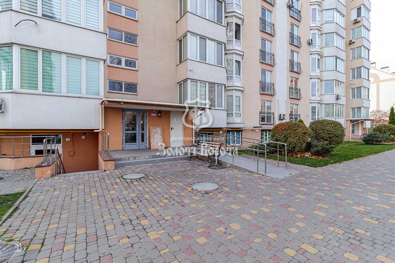 Продажа 1-комнатной квартиры 31.8 м², Богдана Хмельницкого ул., 11