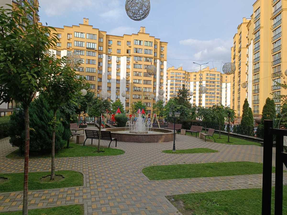 Аренда 1-комнатной квартиры 44 м², Бархатная ул., 20Б