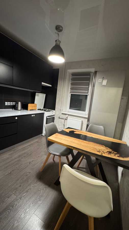 Продажа 2-комнатной квартиры 52 м², Олімпійська, 8а