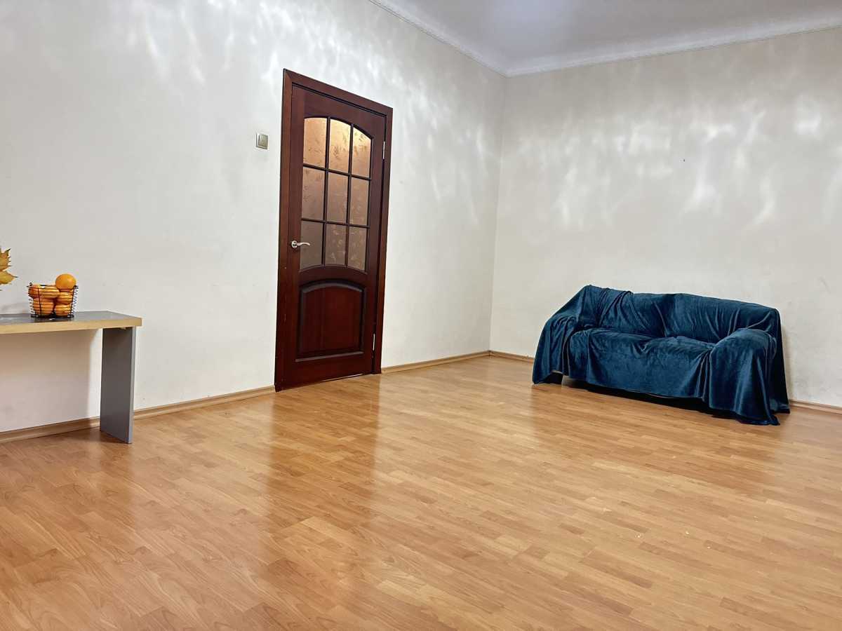 Продаж 1-кімнатної квартири 37.6 м², Бажова вул., 3