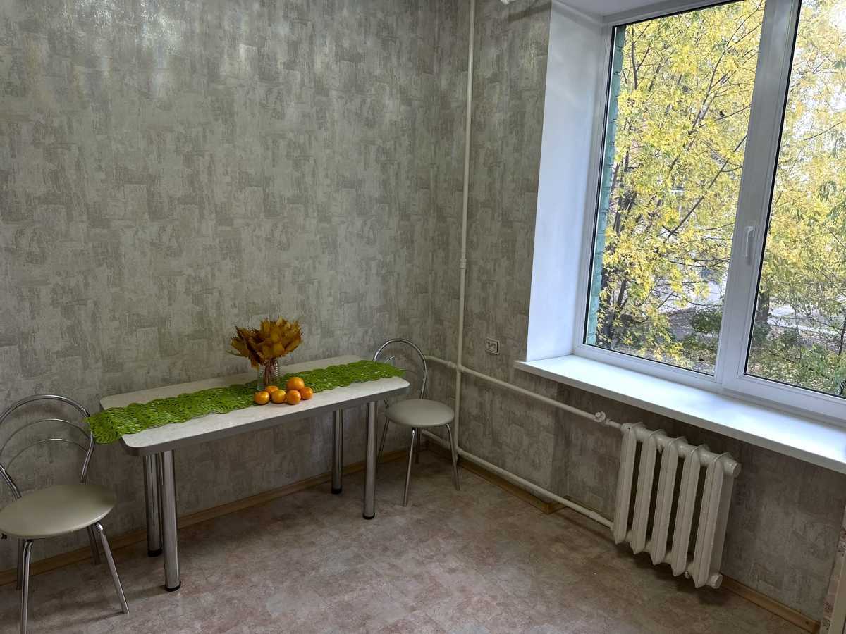 Продаж 1-кімнатної квартири 37.6 м², Бажова вул., 3