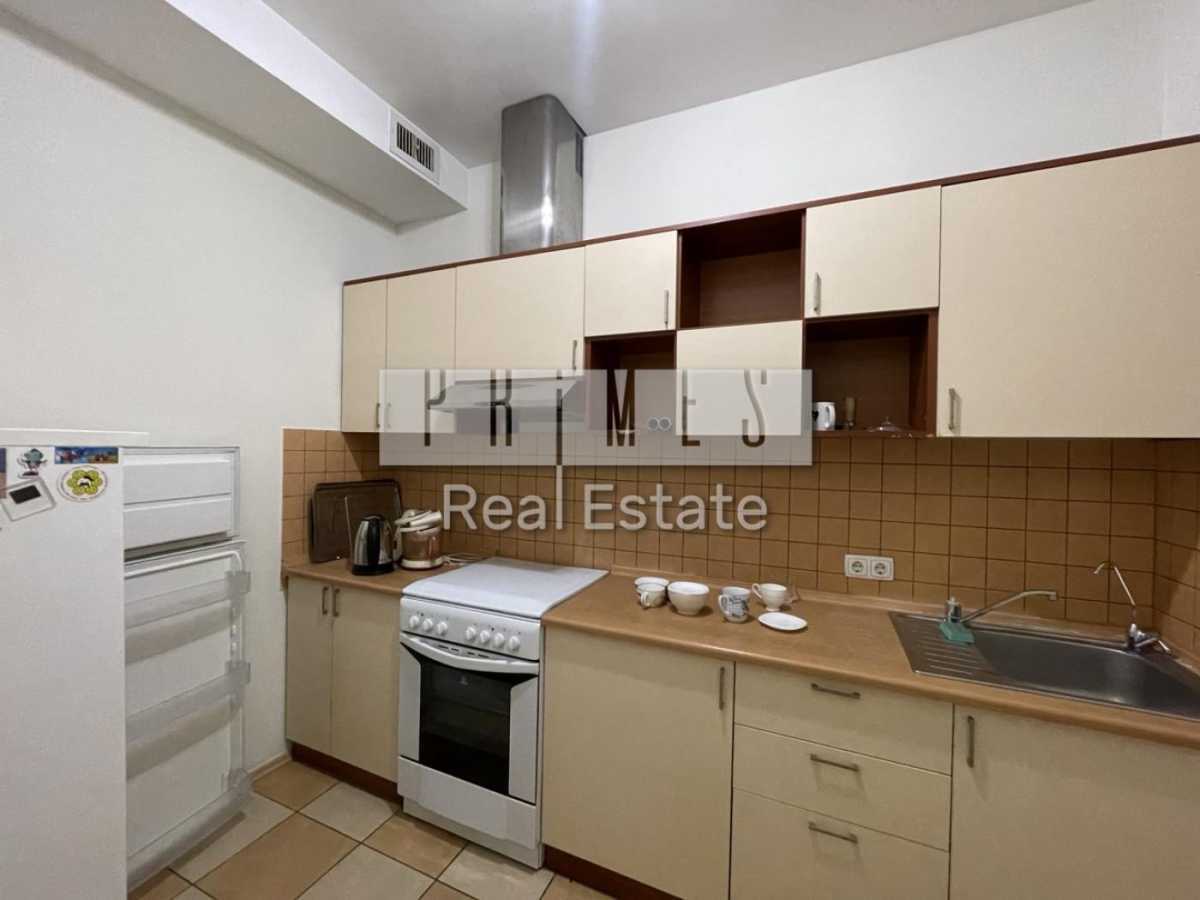 Продажа офиса 190 м², Вячеслава Черновола ул., 25