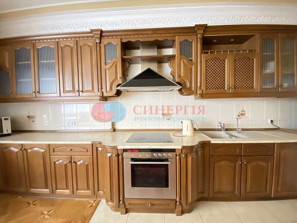 Аренда 4-комнатной квартиры 221 м², Тургенєвська, 49