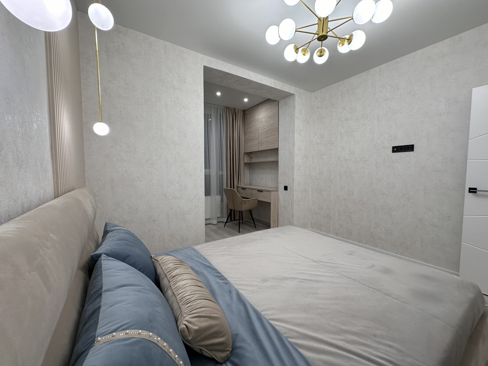 Продаж 2-кімнатної квартири 52 м², ЖК Софія Резіденс, Будинок 15 (Радісна, 2)