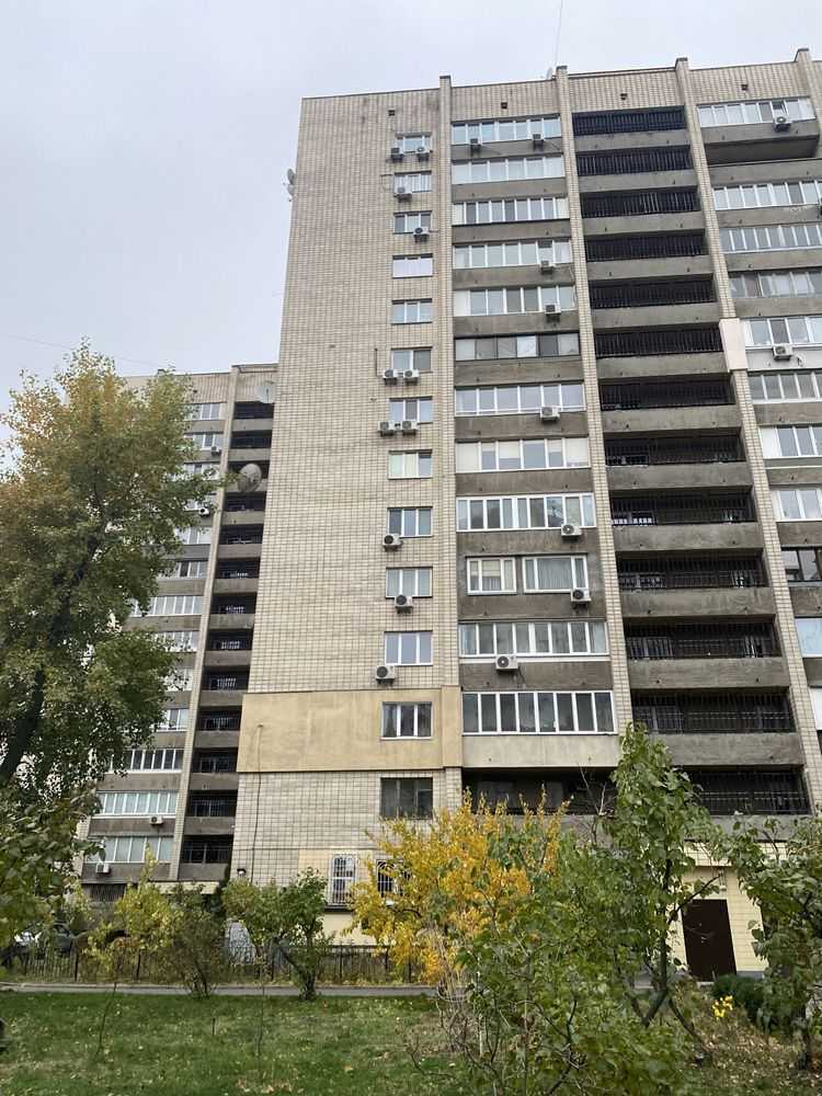 Аренда 3-комнатной квартиры 80 м², Ованеса Туманяна ул., 8