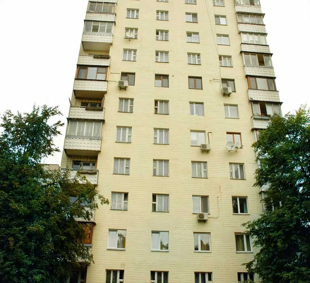 Продажа 3-комнатной квартиры 91 м², Суворова ул., 19а