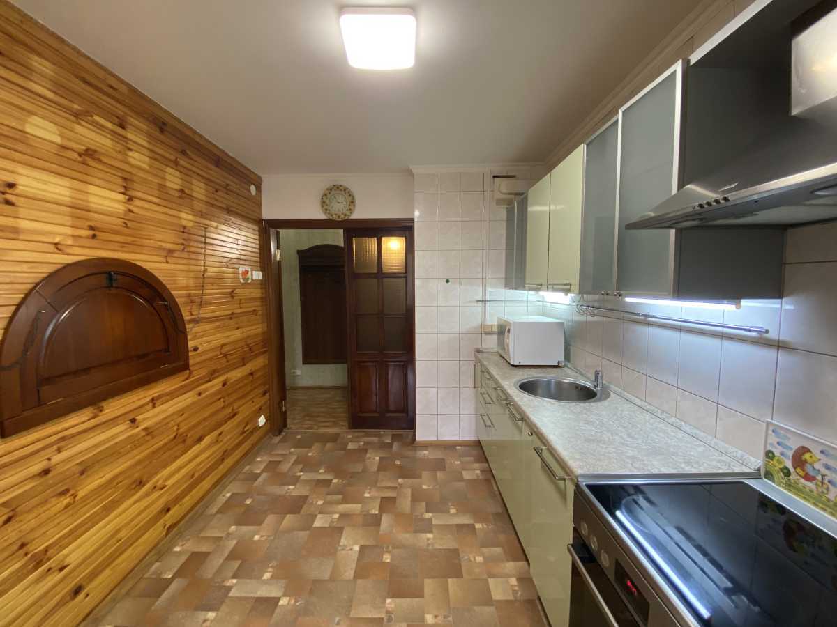 Продаж 4-кімнатної квартири 88 м², Бориславська вул., 54