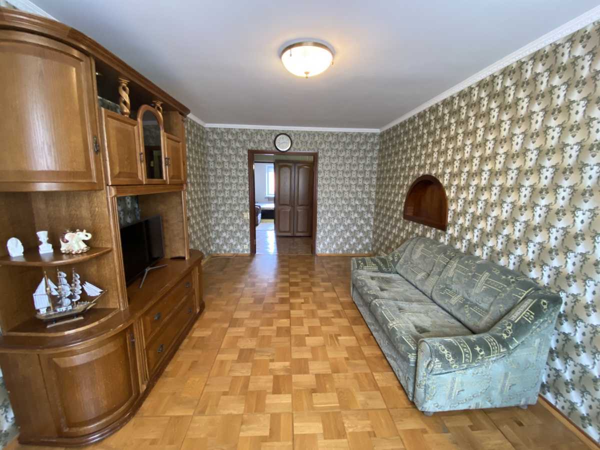 Продаж 4-кімнатної квартири 88 м², Бориславська вул., 54