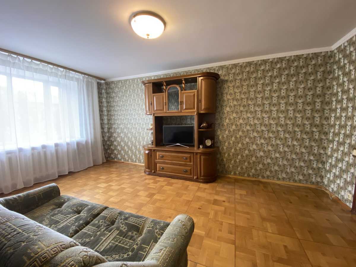 Продаж 4-кімнатної квартири 88 м², Бориславська вул., 54