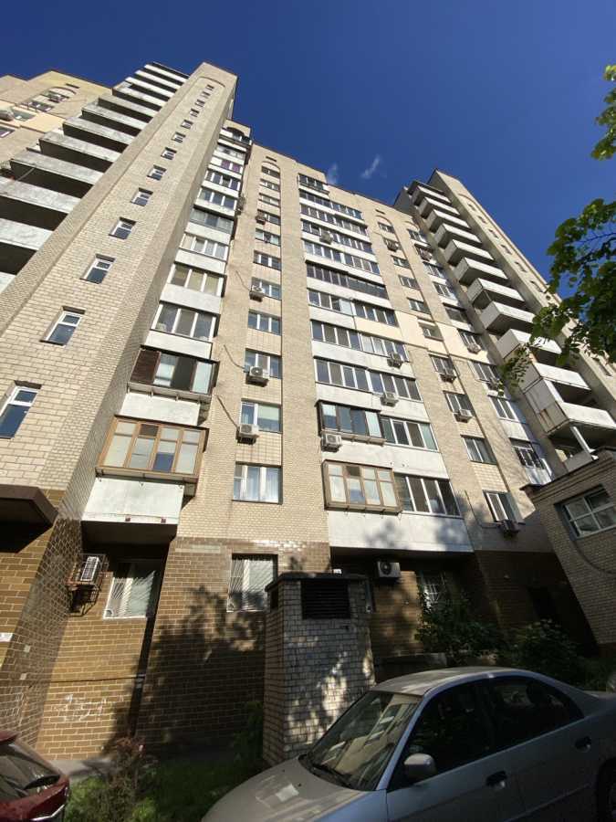 Продаж 4-кімнатної квартири 88 м², Бориславська вул., 54