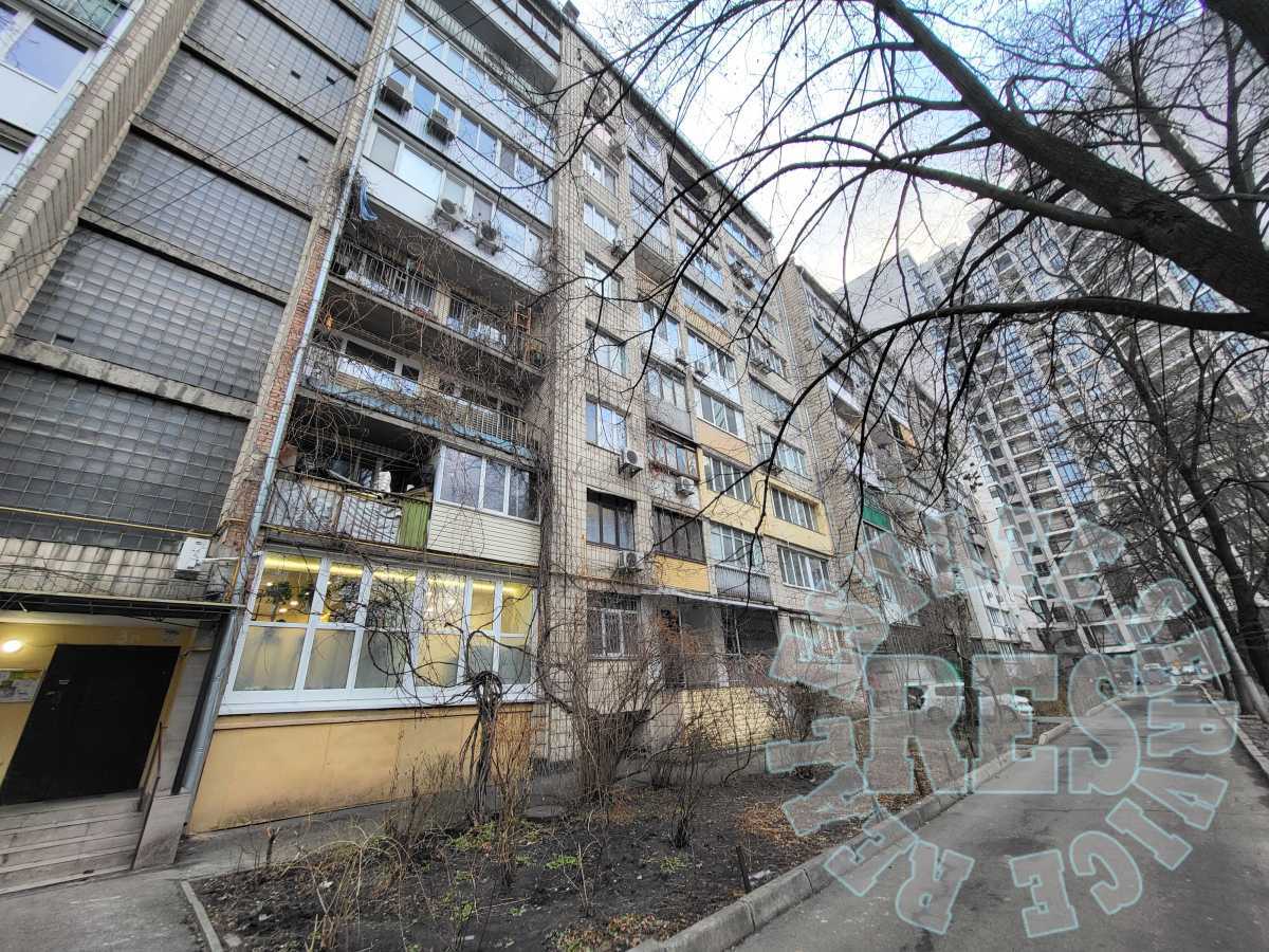 Продажа 3-комнатной квартиры 85 м², Василия Тютюнника ул., 22/26