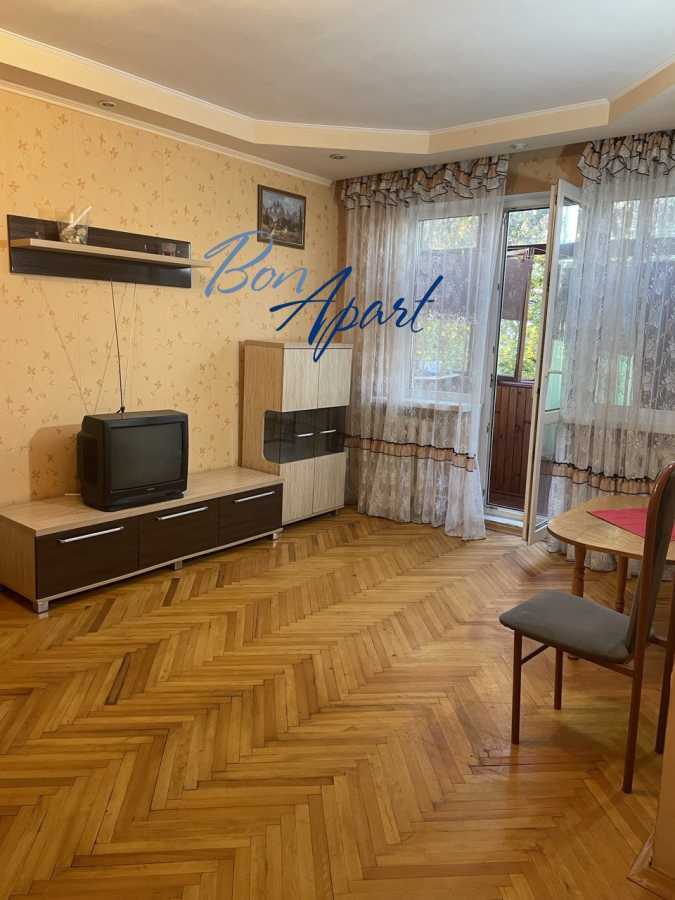 Аренда 3-комнатной квартиры 56 м², Вацлава Гавела бул., 15