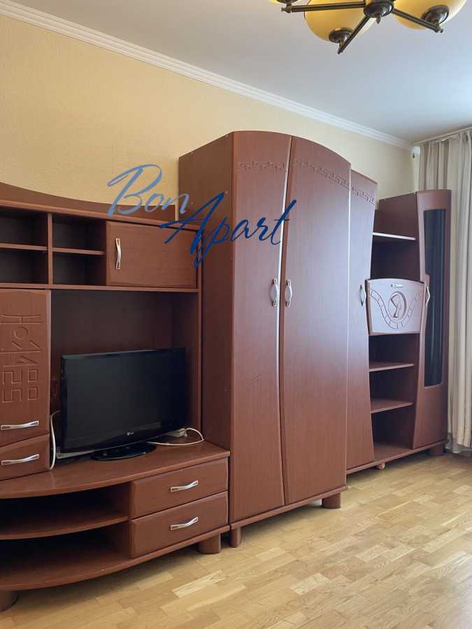 Аренда 3-комнатной квартиры 66 м², Соломенская ул., 41/2