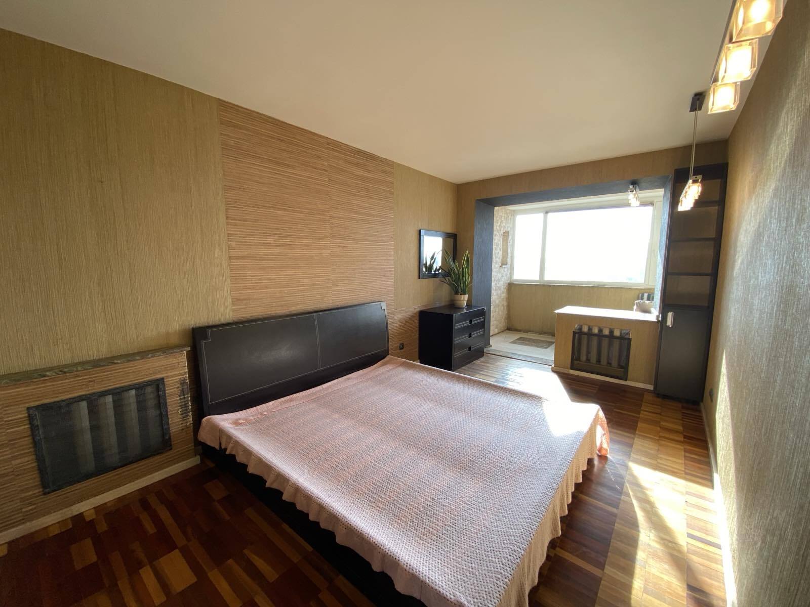 Продаж 3-кімнатної квартири 68 м², Товарищеська вул.