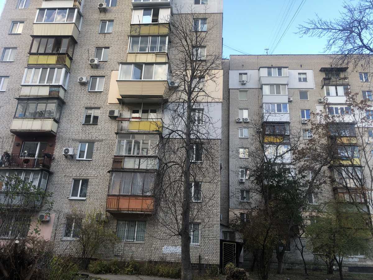 Продажа 2-комнатной квартиры 45 м², Константиновская ул., 43