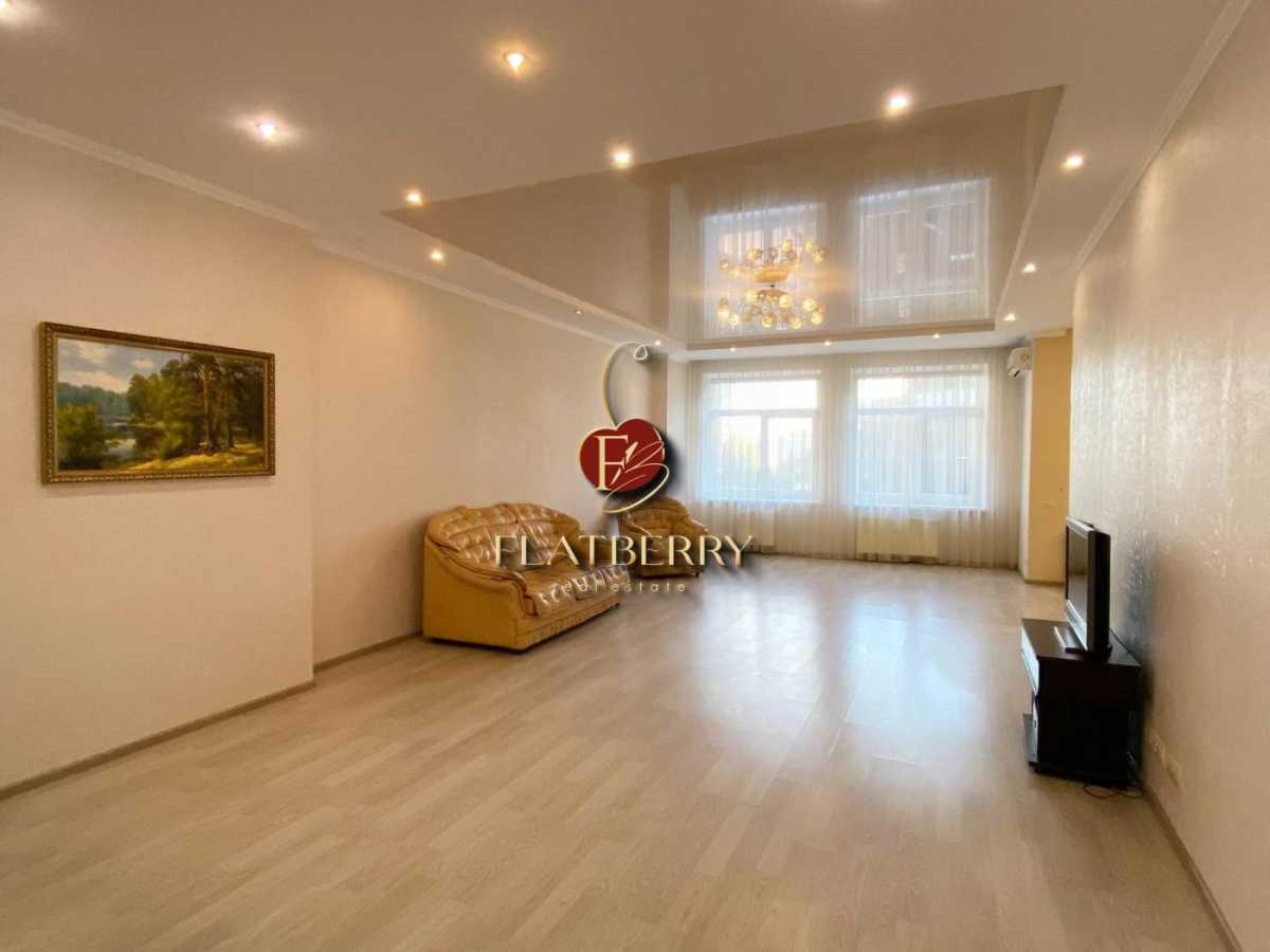 Продажа 4-комнатной квартиры 141 м², Евгения Коновальца ул., 36В