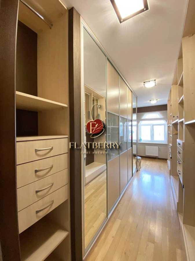 Продажа 3-комнатной квартиры 163 м², Григория Сковороды ул., 6