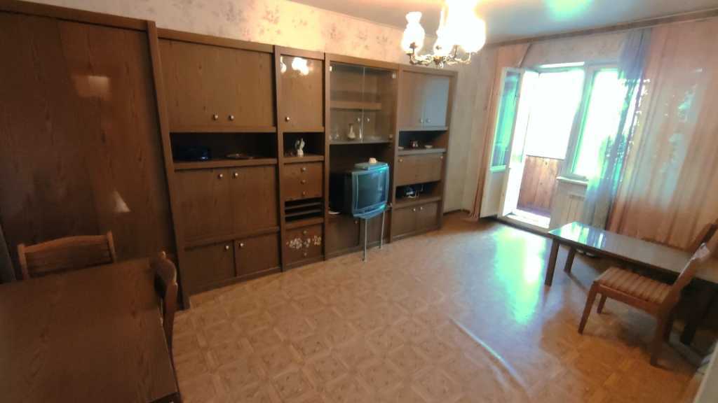 Продажа 2-комнатной квартиры 52 м², Николая Закревского ул., 71