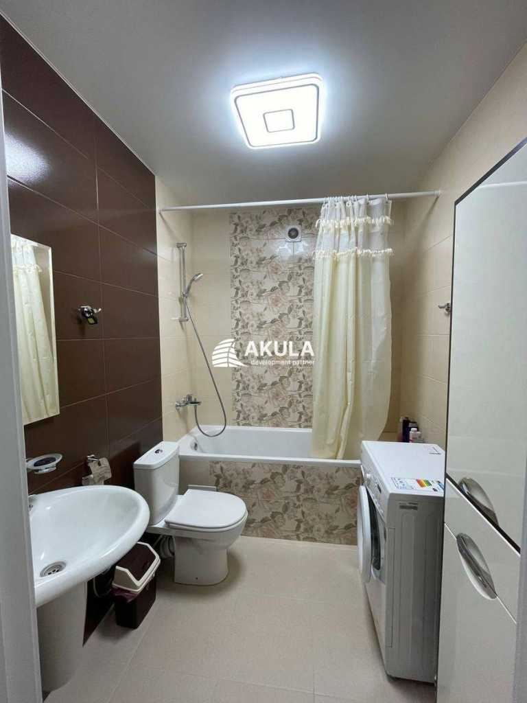 Продажа 3-комнатной квартиры 71 м², Карпа Валовня