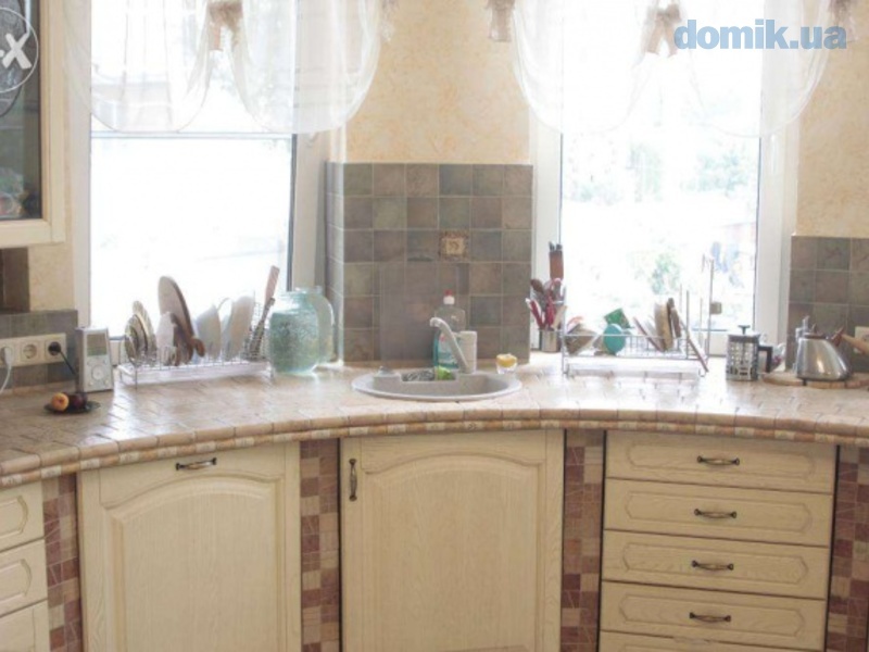 Продаж котеджу 400 м², Івана Франка вул., 206