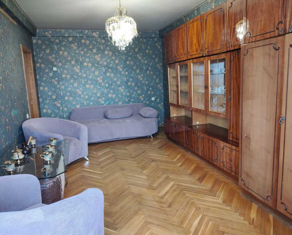 Продажа 2-комнатной квартиры 50 м², Святошинская ул., 31