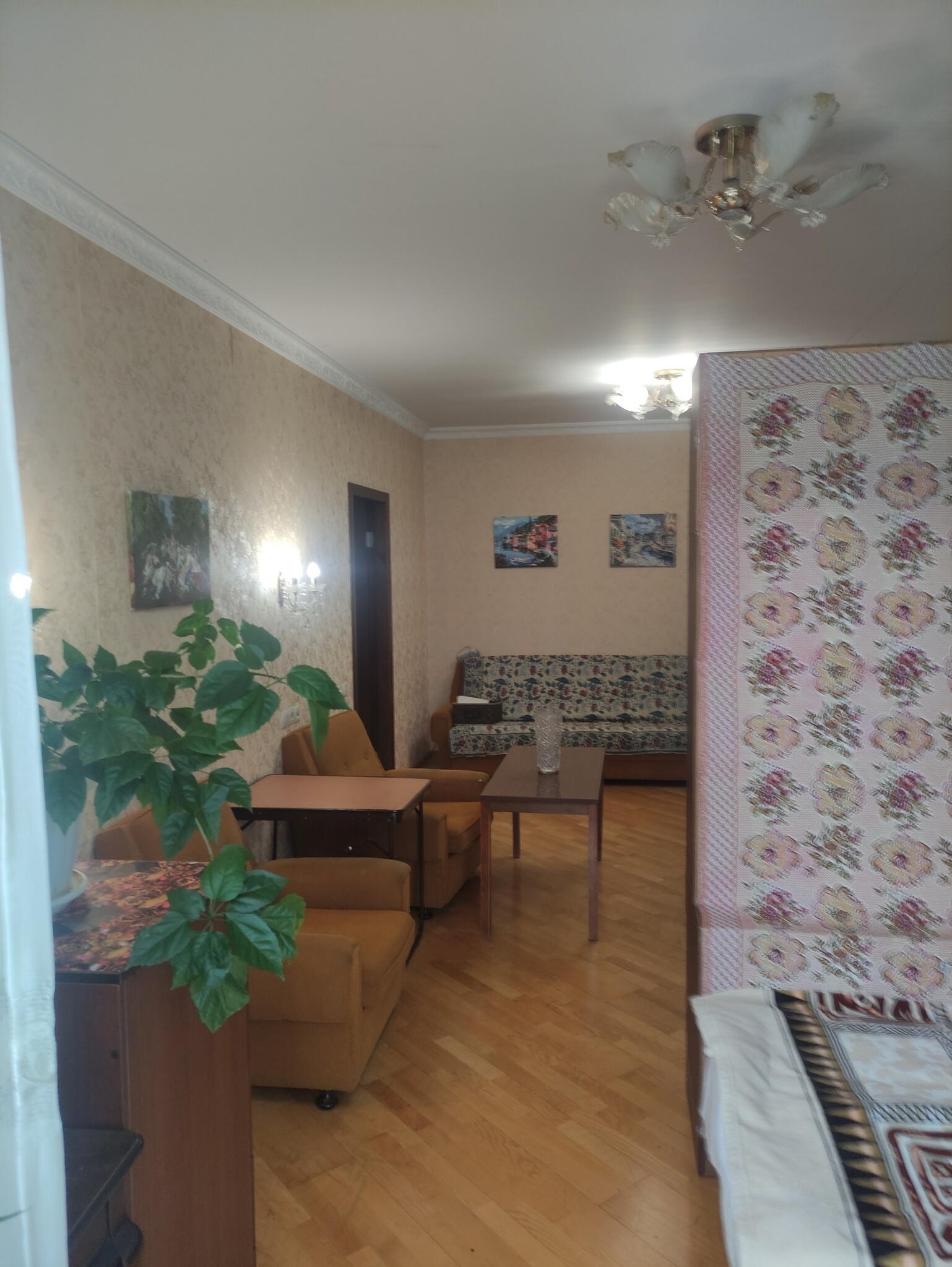 Продажа 1-комнатной квартиры 52 м², Хмельницкая ул., 10