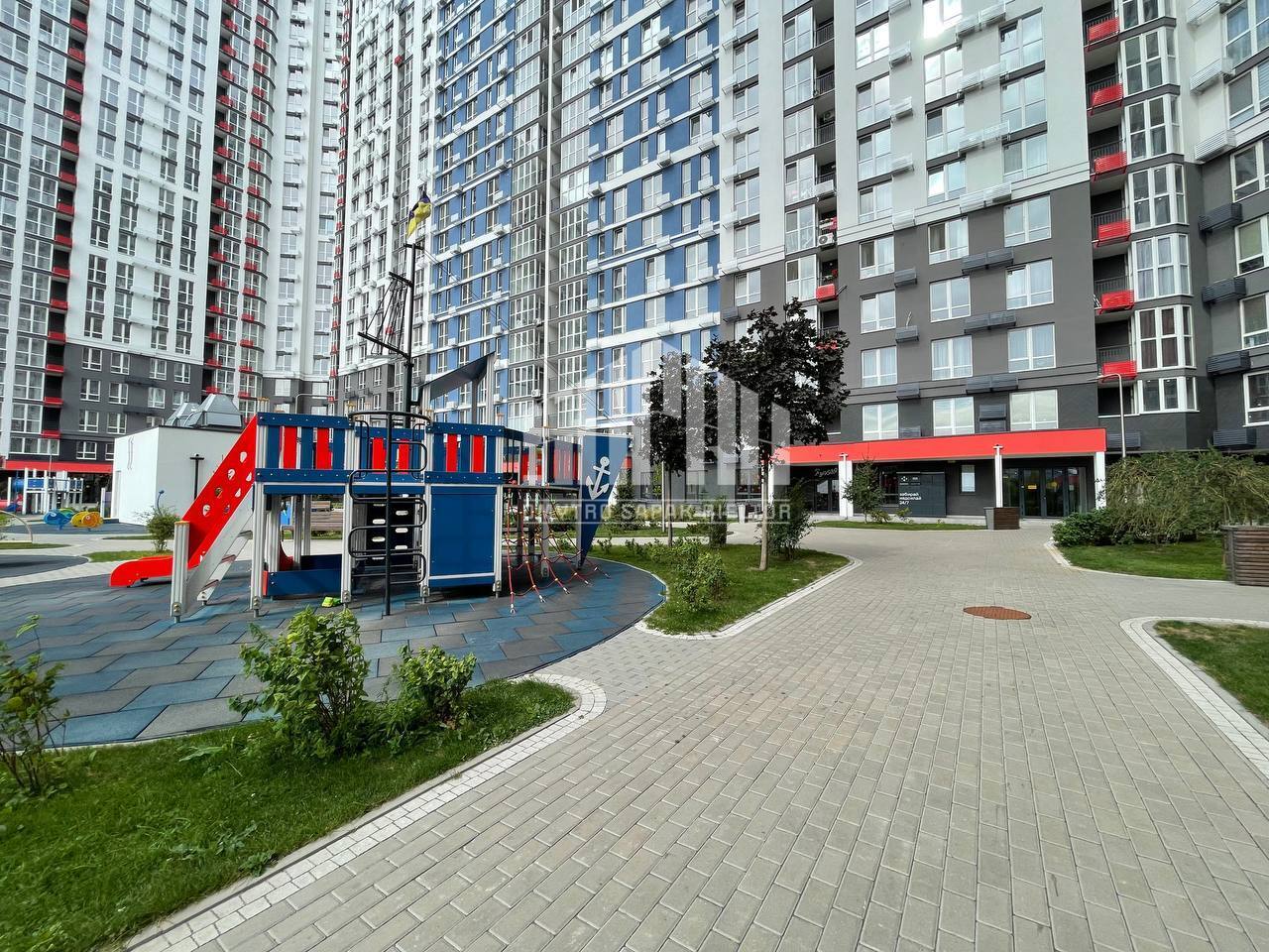 Продажа 3-комнатной квартиры 85.1 м², Канальная ул., 8Б