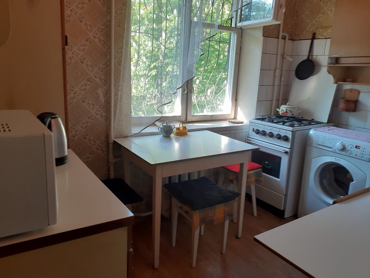 3-комнатная квартира посуточно 62 м², Плеханова ул., 4А