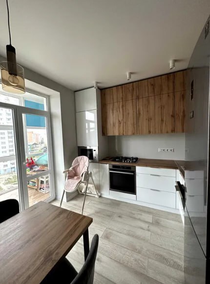 Продажа 2-комнатной квартиры 56 м², Интернационалистов ул.