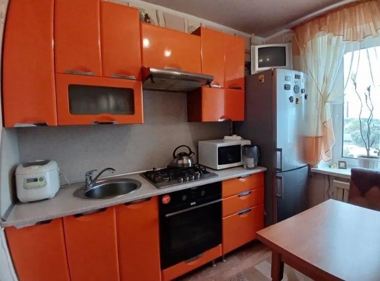 Продаж 1-кімнатної квартири 40.1 м², Роменська вул.